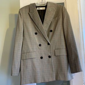 Plaid double breasted blazer